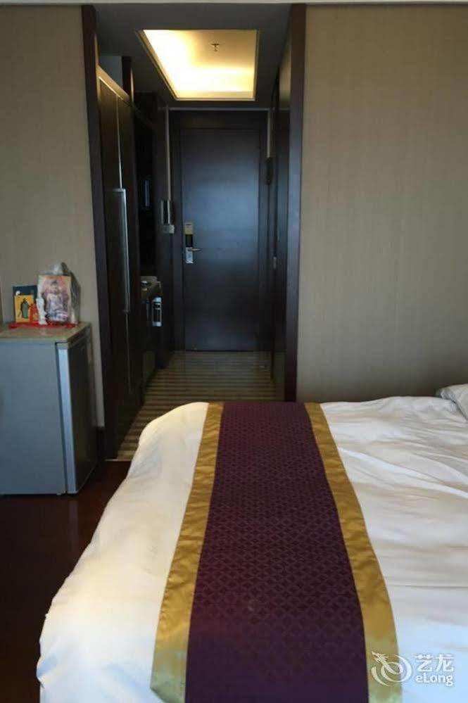 Tamrac International Apartment กวางโจว ภายนอก รูปภาพ